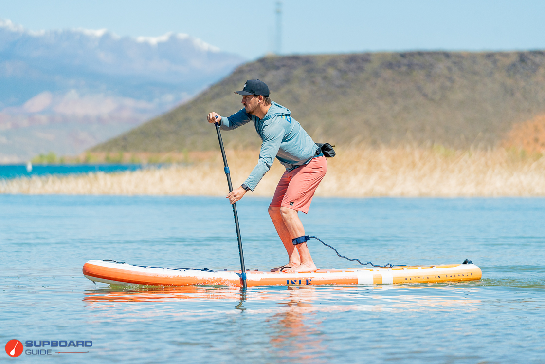 ISLE Pioneer 3 paddling left